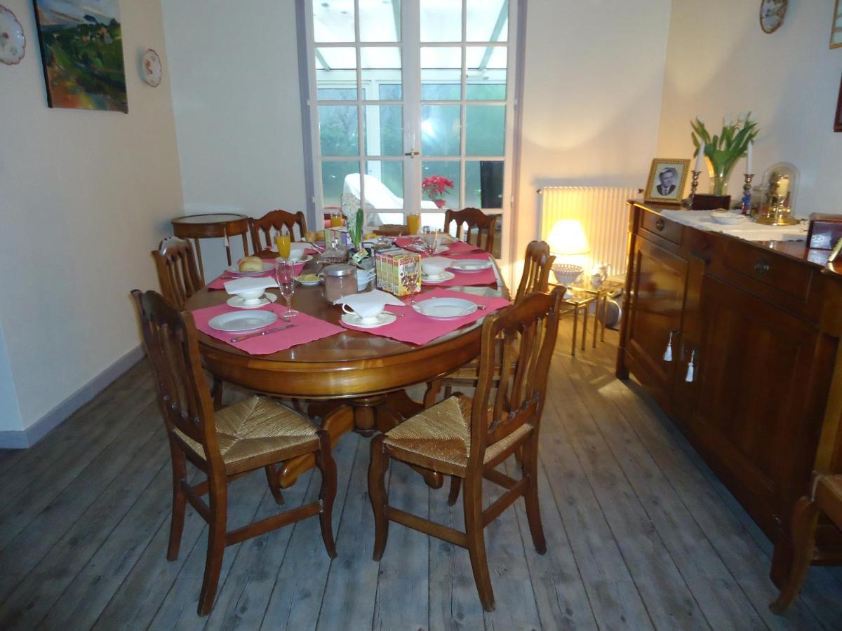 Carignan-de-BordeauxA La Cerisaie住宿加早餐旅馆 外观 照片